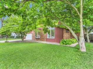 3310 Roxford Dr, Champaign, IL 61822