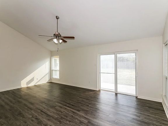 4th image of 22104 Cimarron Pkwy #4