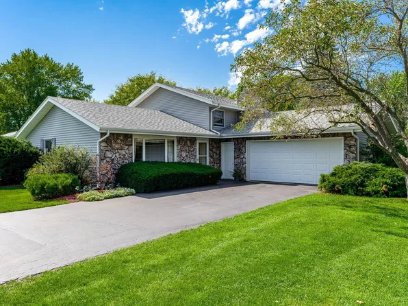 5791 Kutzke Pkwy, South Beloit, IL 61080