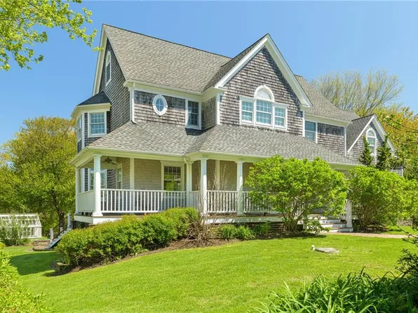 38 Westwind Dr, Jamestown, RI 02835