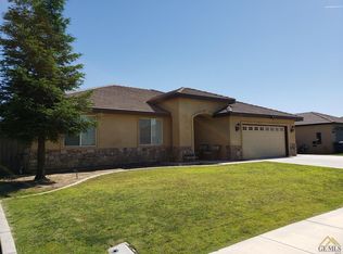209 Planada Dr, Shafter, CA 93263