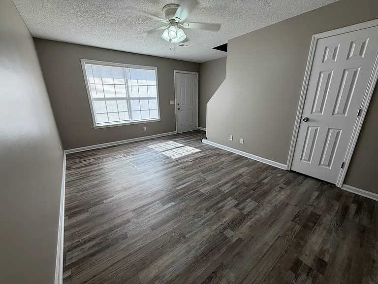 315 Pinehill Dr #2 — Photo 13