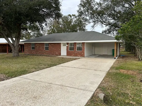 206 Heriard St, Plattenville, LA 70393