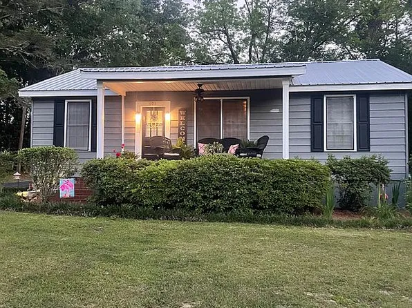 605 E 8th Ave, Havana, FL 32333