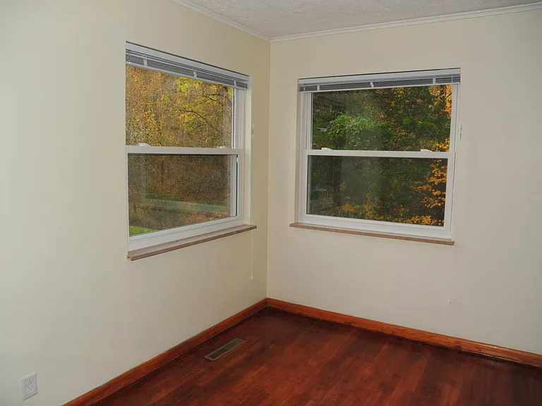 Bedroom #1