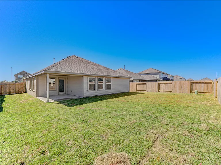 5023 Lavaridge Ln — Photo 11