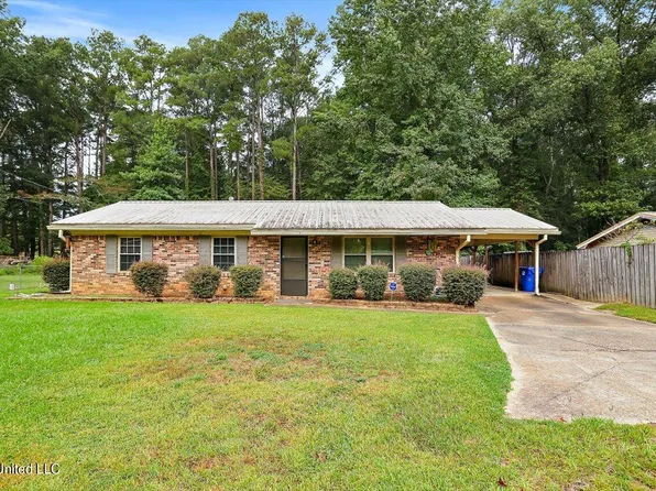 530 Bailey St, Mendenhall, MS 39114