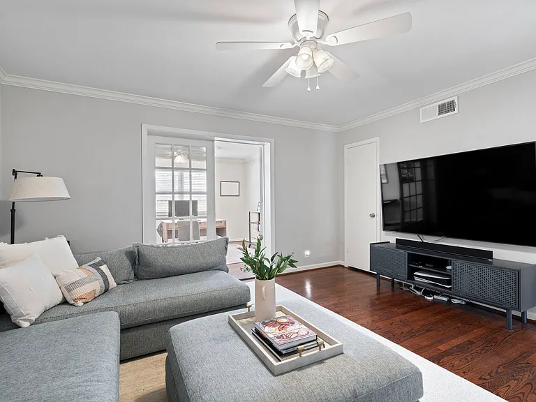 10615 Larchfield Ln — Photo 18