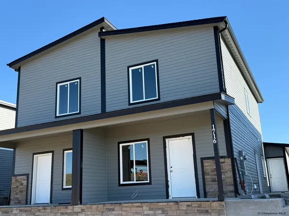 1716 Richard Martin Dr, Cheyenne, WY 82007