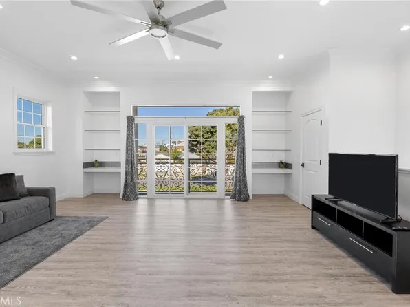 1300 S Helberta Ave #2, Redondo Beach, CA 90277