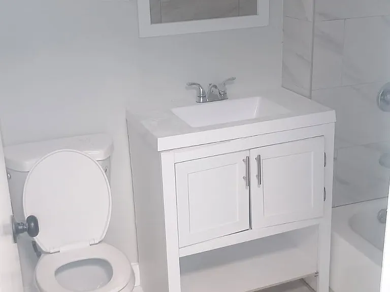20 Hy Sil Ave #9 — Photo 10