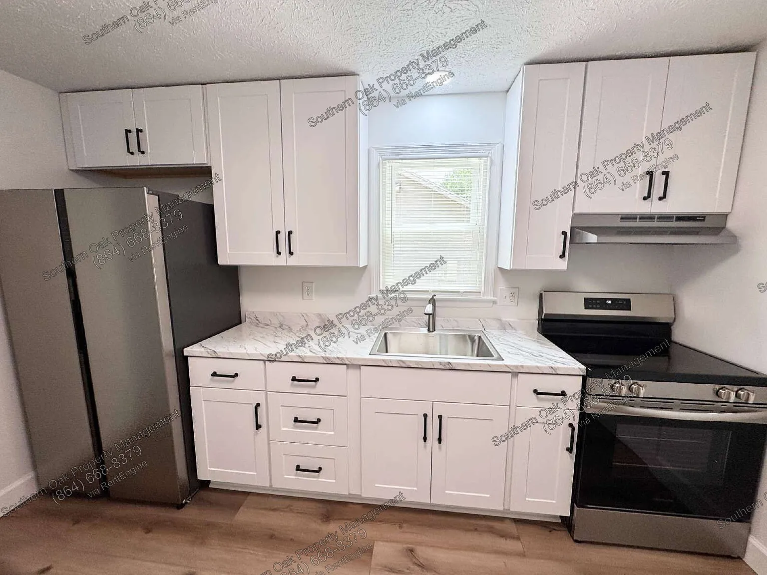 2 bed, 2.0 bath, 984 sqft, $1,395 — Photo 3
