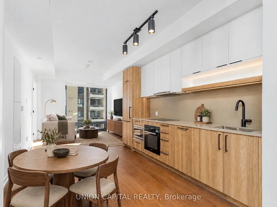 91 Montclair Ave #1802