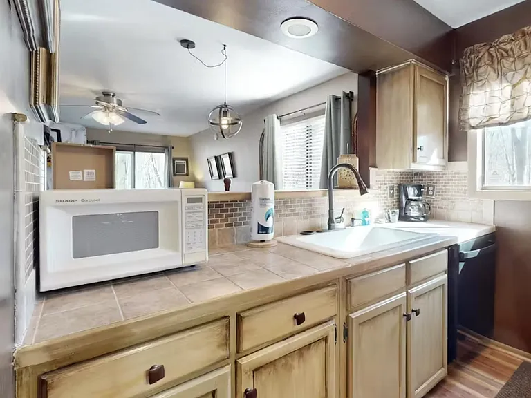 66 Pinetop Cir #1 — Photo 6