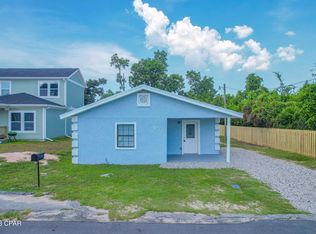 135 Harlem Ave, Panama City, FL 32401
