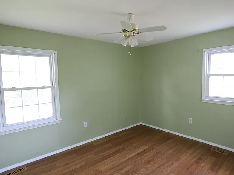 15 Hamilton Ln — Photo 14