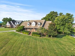 3817 Crescent Ridge Ct, Maryville, TN 37804