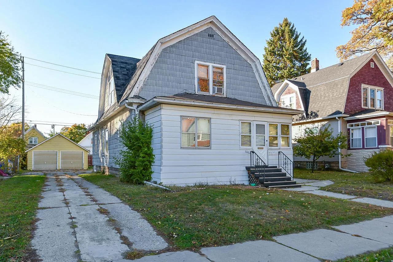 6602 18th AVENUE photo 1