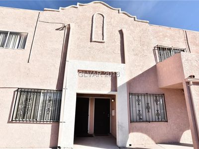 2166 E Desert Inn Rd, Las Vegas, NV, 89169