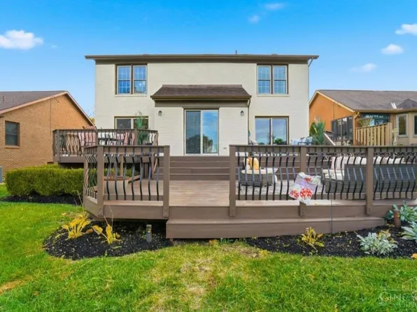 5281 Woodcliff Ct, West Chester, OH 45069