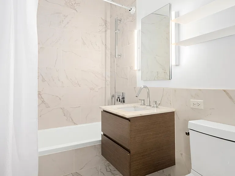 325 Lexington Ave #20A — Photo 8