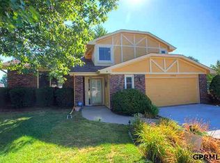 1235 S 169th St, Omaha, NE 68130