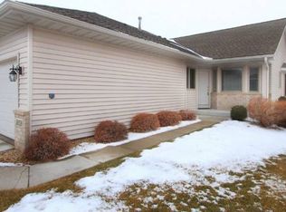 3859 Xenium Ct N, Plymouth, MN 55441