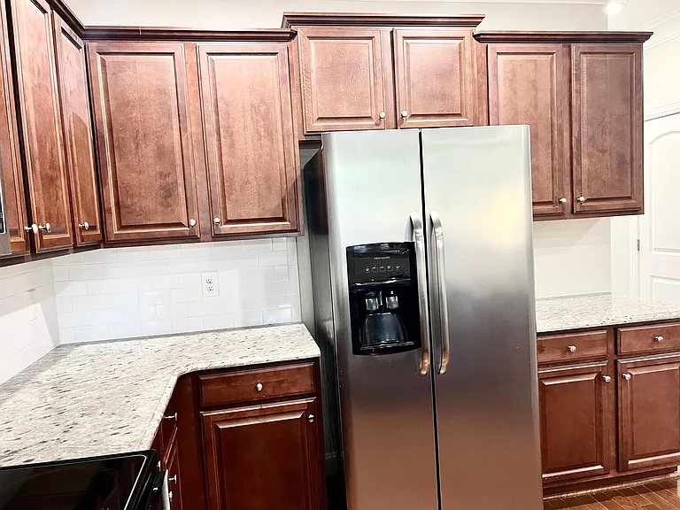 705 Piedmont Crossing Dr — Photo 5