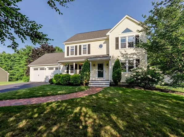 91 Scout Ln, North Attleboro, MA 02760