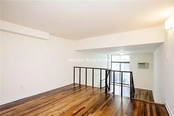 Rented by Mirador Real Estate | media 29