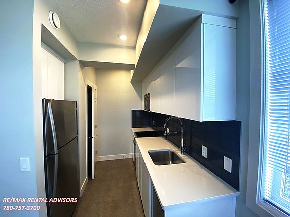5th image of 446 Allard Blvd SW #70