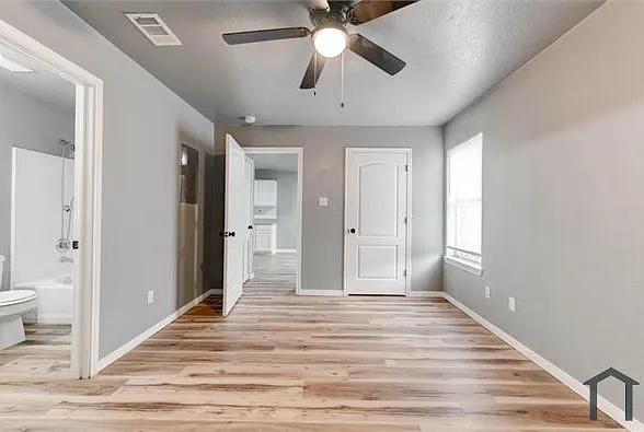 2321 Terrace Dr #D — Photo 7