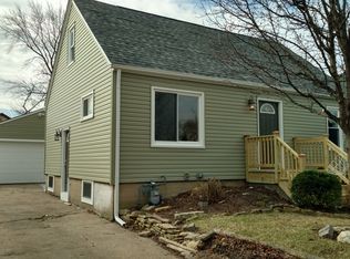 1213 Kane St, Aurora, IL 60505