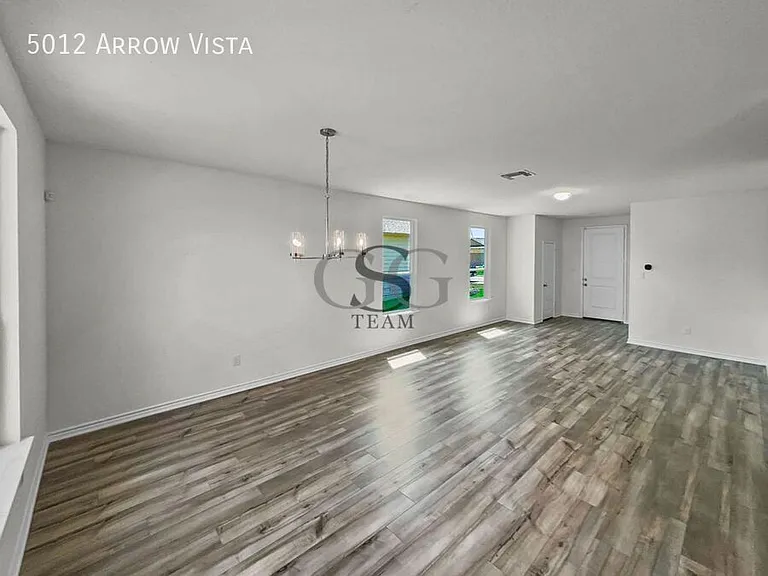 5012 Arrow Vis — Photo 5