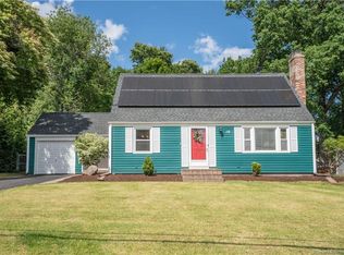 10 Lostbrook Rd, West Hartford, CT 06117