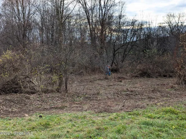 5 White Creek Road, Eagle Bridge, NY 12057