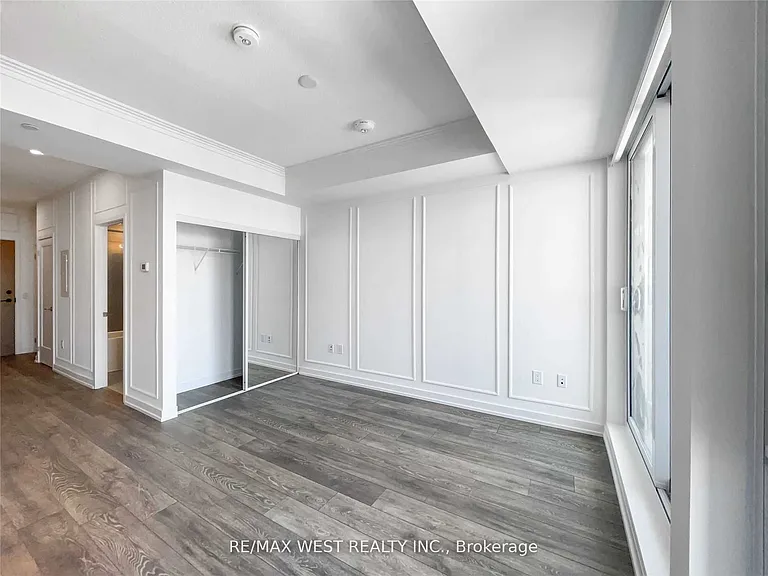 225 Sumach St #2802 — Photo 12