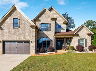437 Friendship Place Ct, Lewisville, NC 27023