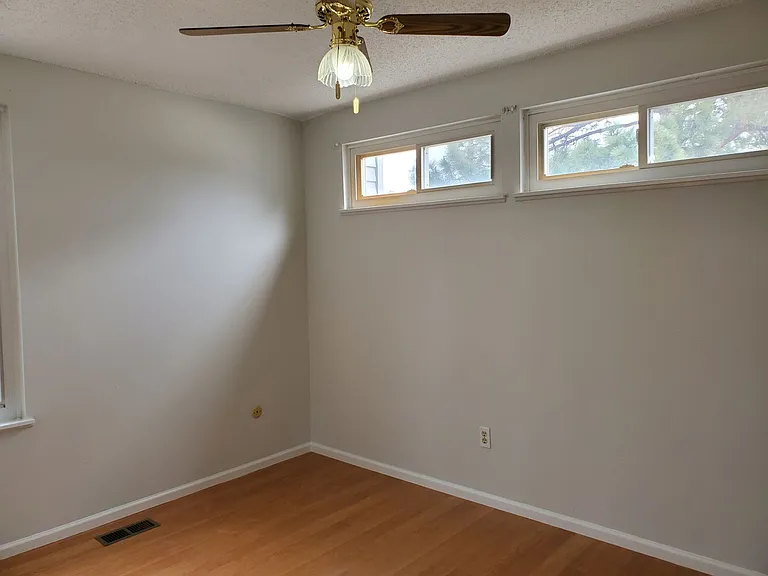 11891 Monroe Way — Photo 10