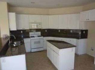 32914 Willow Bay Rd, Wildomar, CA 92595