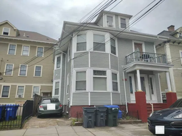 47 Mawney St, Providence, RI 02907