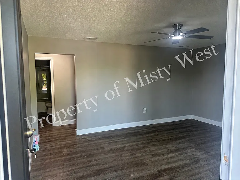 286 Gaut St NE — Photo 3