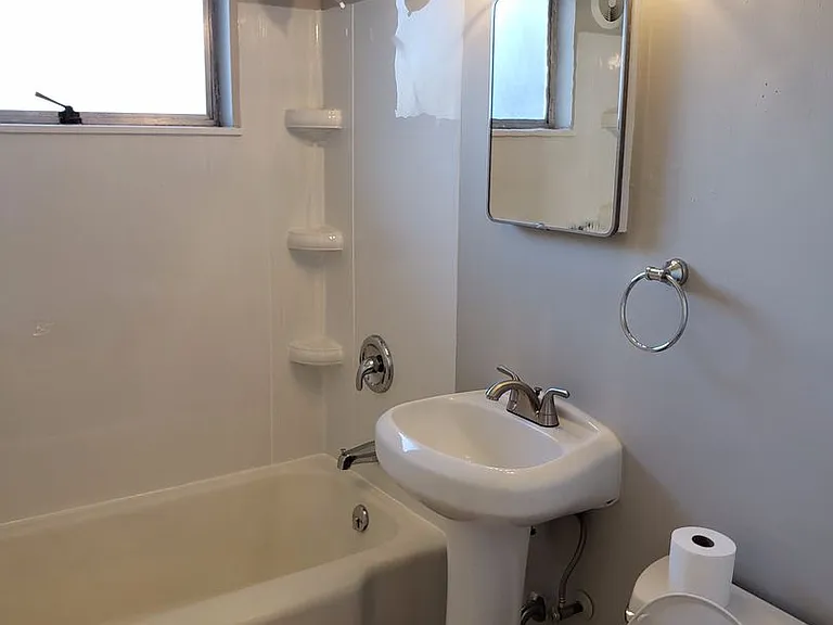 6512 Martin Luther King Way S — Photo 30
