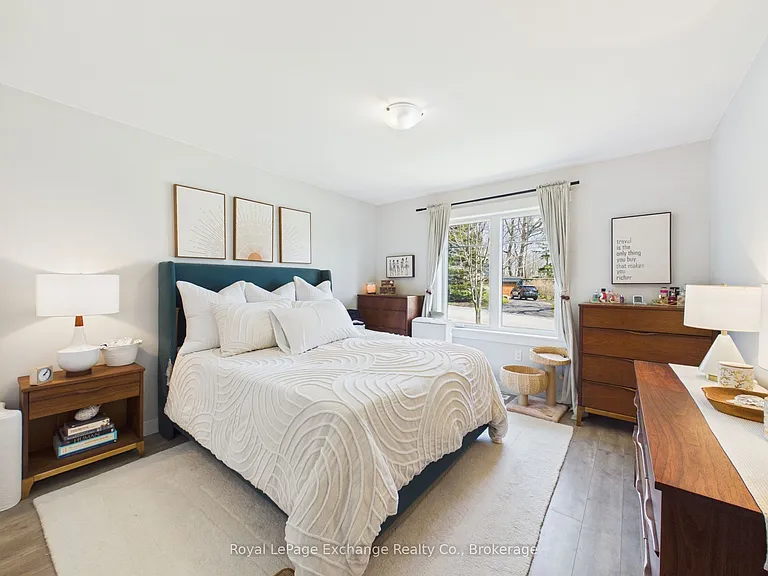 966A Charles St — Photo 8