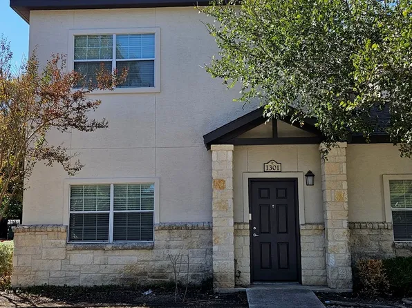 1000 Diamond Dr - Units 1301-1304, Boerne, TX 78006