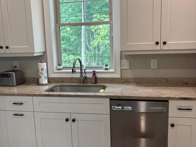 76 Hatch Dr — Photo 14
