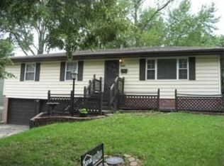 5136 N Manchester Ave, Kansas City, MO 64119