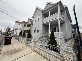 35 Highland Ave, Everett, MA