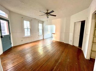 391 Washington Ave FLOOR 1, Phoenixville, PA 19460