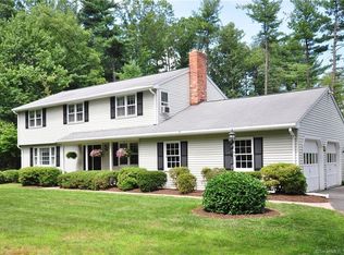 2 Brianwood Ln, Granby, CT 06035